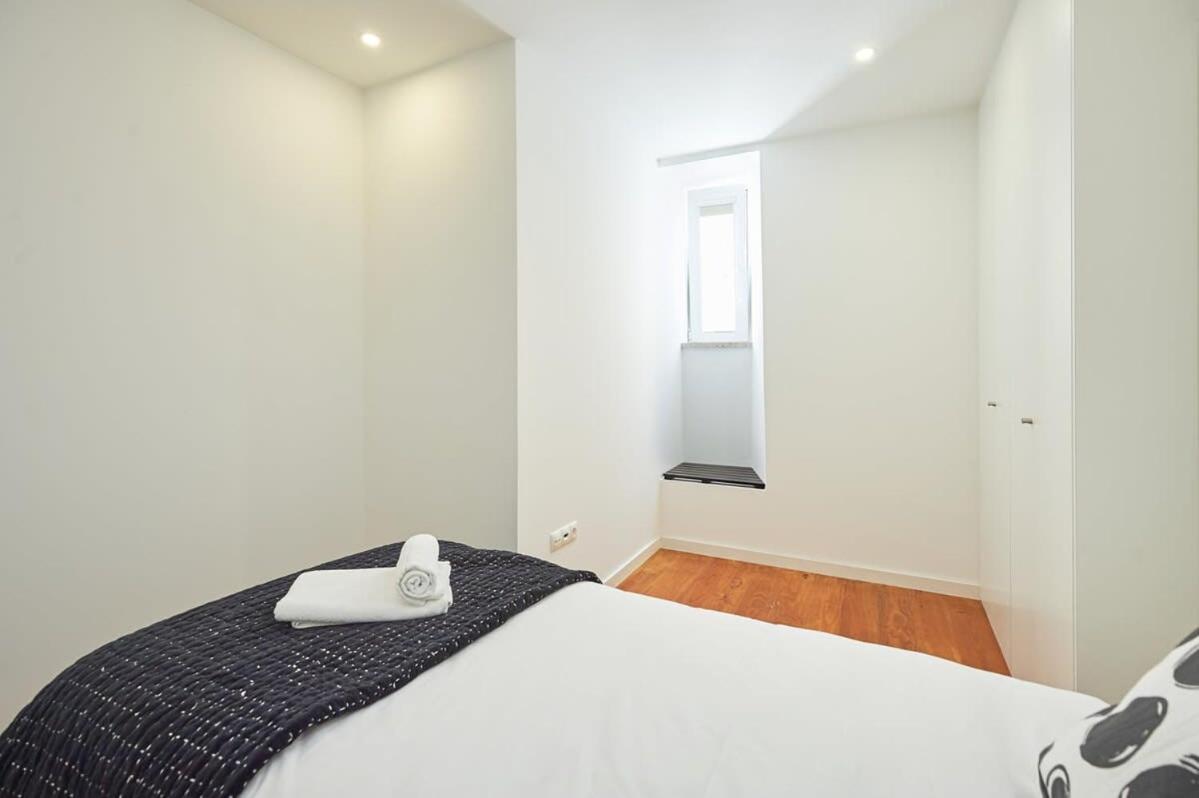 Bica Apartment Lisbon Bagian luar foto